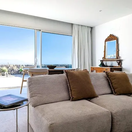 La Raiz Ocean Views, Volcanic Landscape And Terrace Appartement Tías